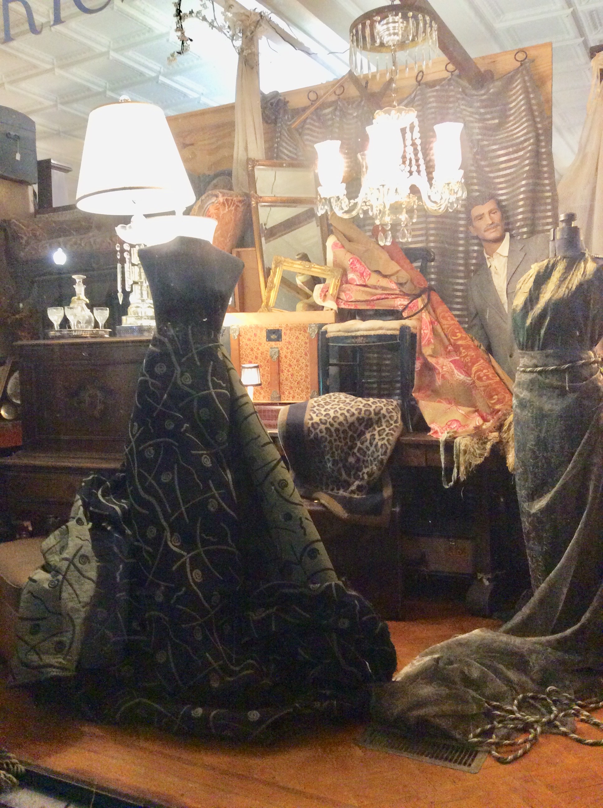 Wholesale Designer Fabrics and Trim