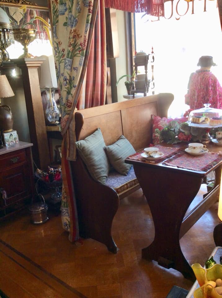 Cozy Tea Room Display